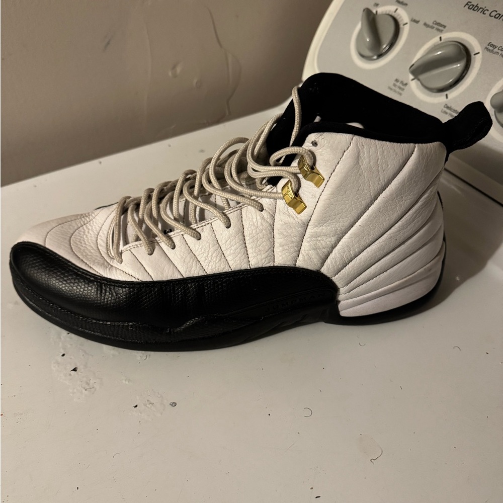 Air Jordan 12 “Taxi” size 13 mens - Picture 7 of 9